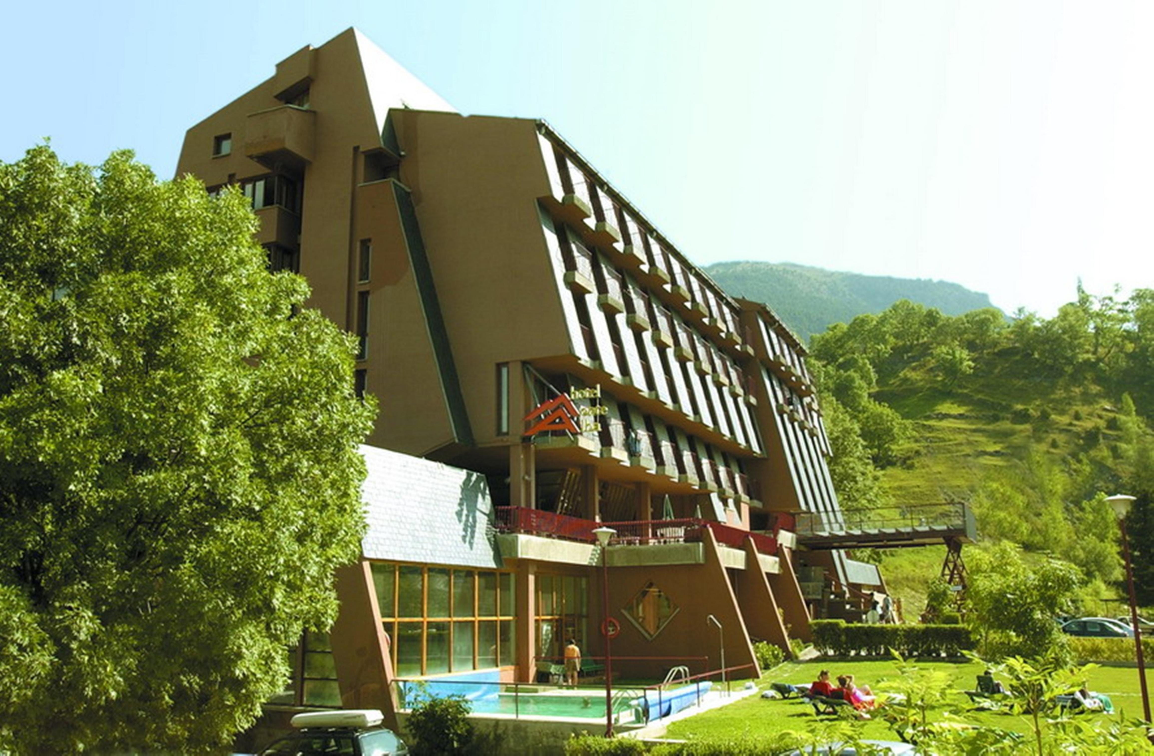 Evenia Monte Alba Hotel Cerler Exterior photo