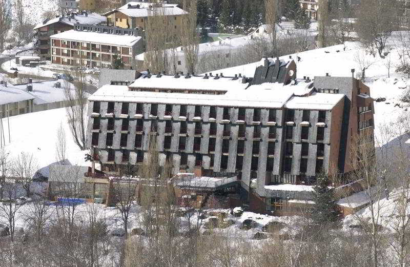 Evenia Monte Alba Hotel Cerler Exterior photo