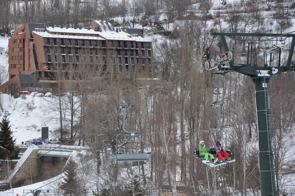 Evenia Monte Alba Hotel Cerler Exterior photo